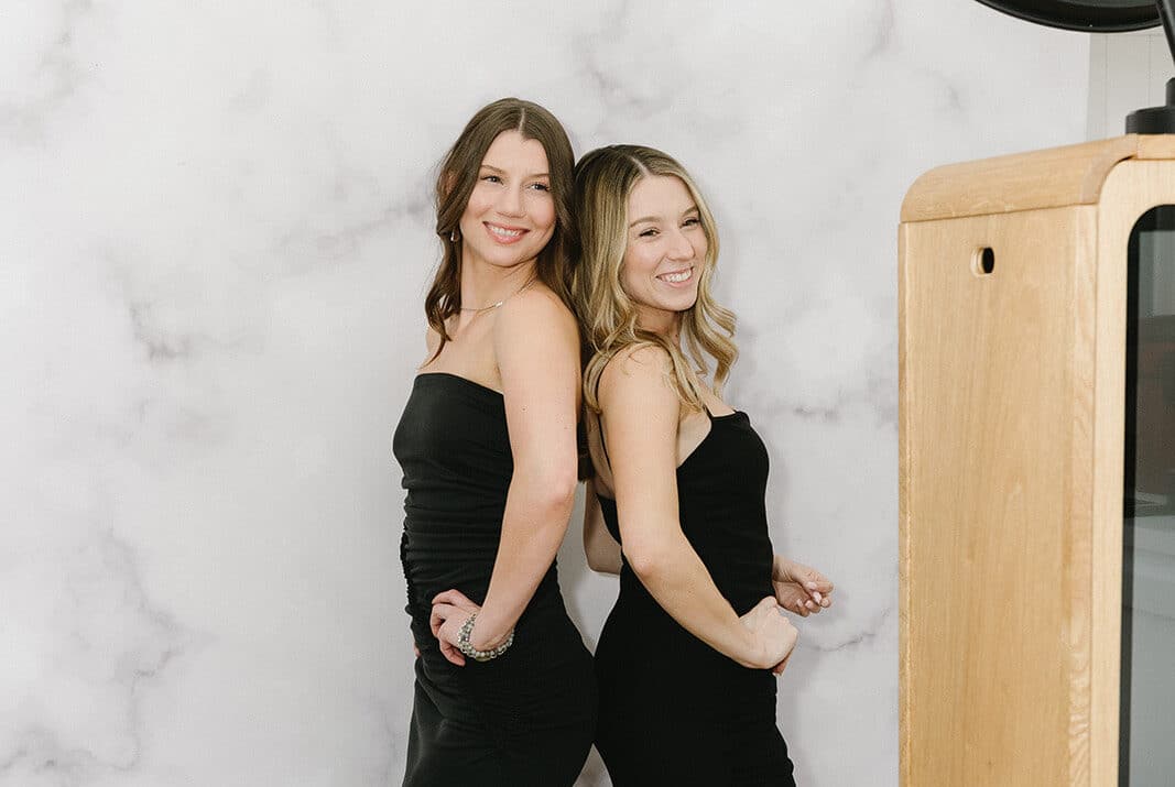 51 Auction Keyword Booth Stock e1760364099766