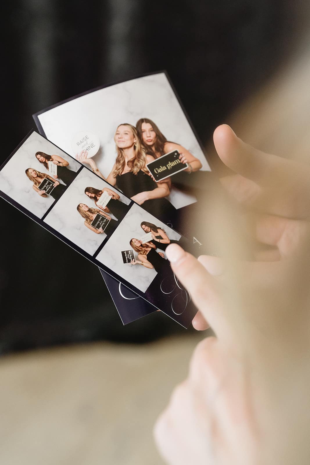 69 Auction Keyword Booth Stock