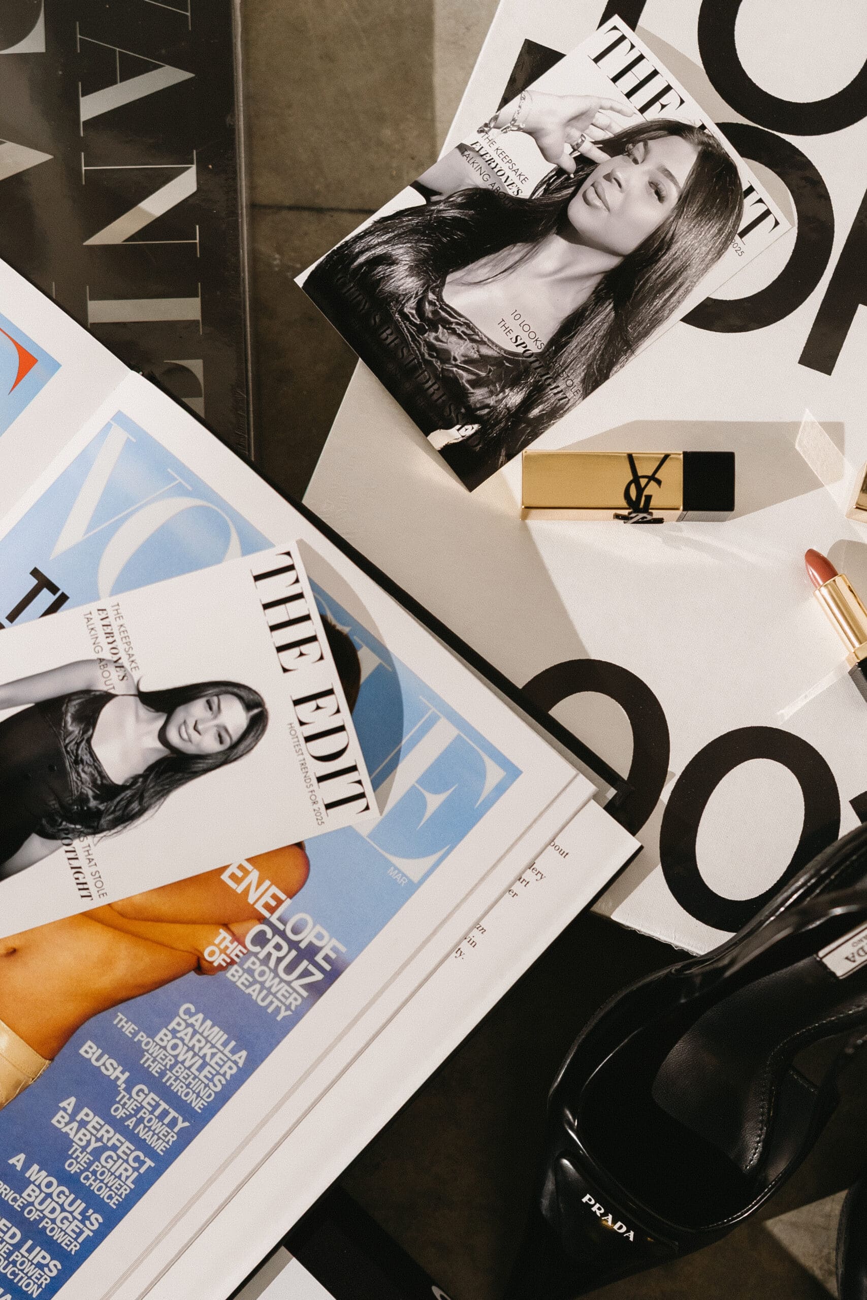 76 Gloss Booth Stock scaled