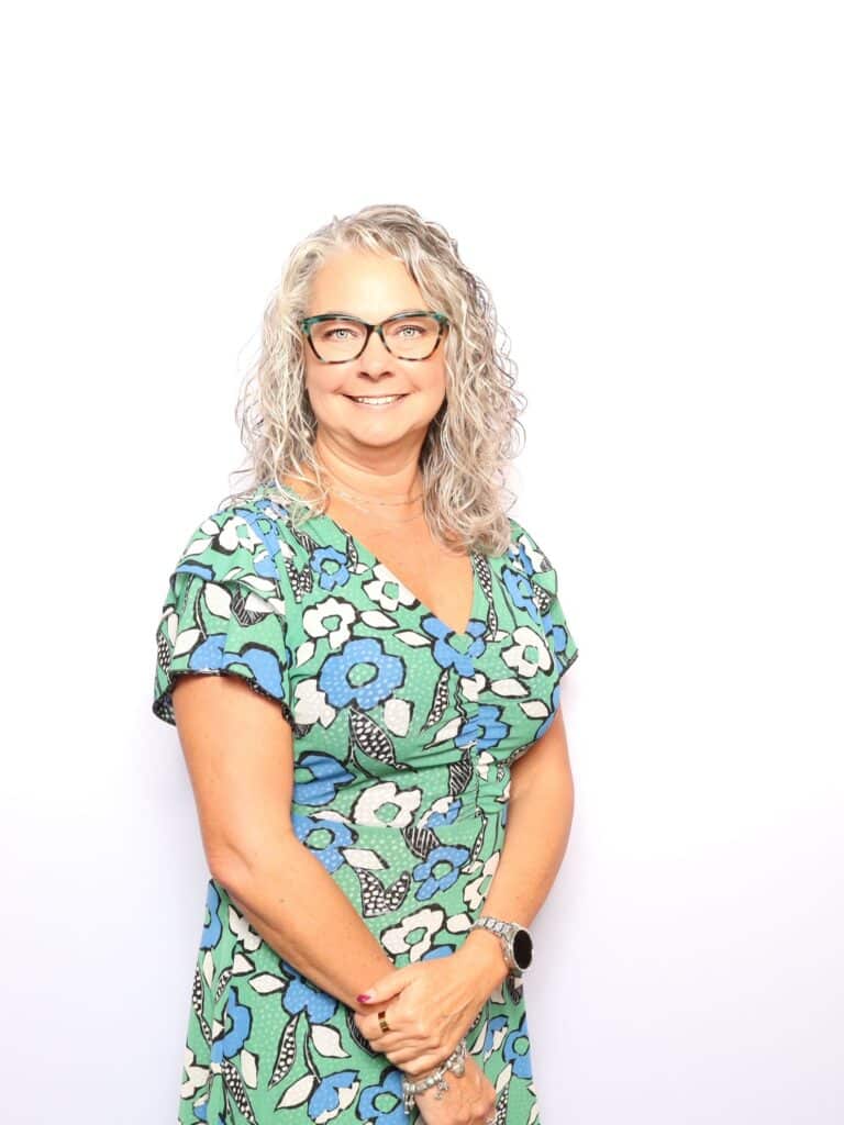 Headshots Hospitality photo 20251008 Time 161062 qxo5sl